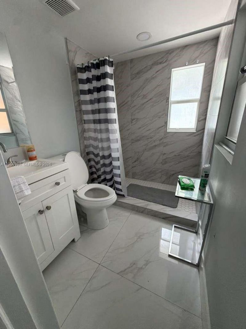 20302 NW 39th Ct , Miami Gardens, FL 33055 Photo