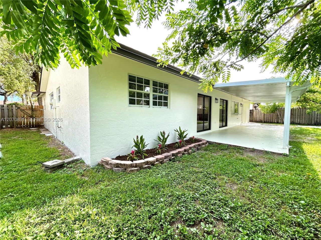 13971 SW 112th St , Unit 13971, Miami, FL 33186 Photo