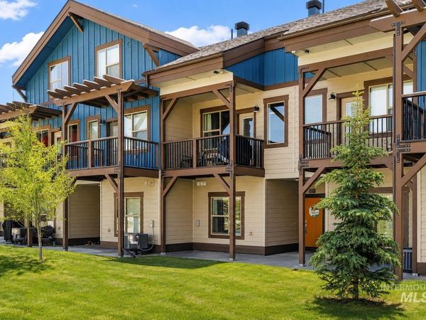 109 Broken Pine Lane, McCall, ID 83638