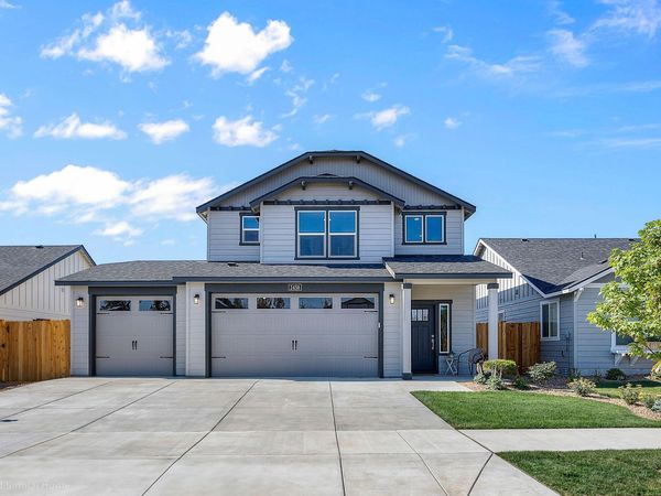 21533 NE Gather Place, Bend, OR 97701