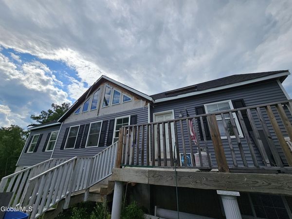 120 Krumkill Road, Albany, NY 12208