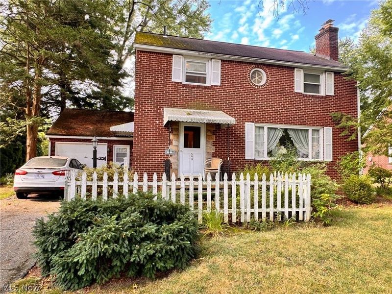 504 33rd Street NW, Canton, OH 44709 Photo 1