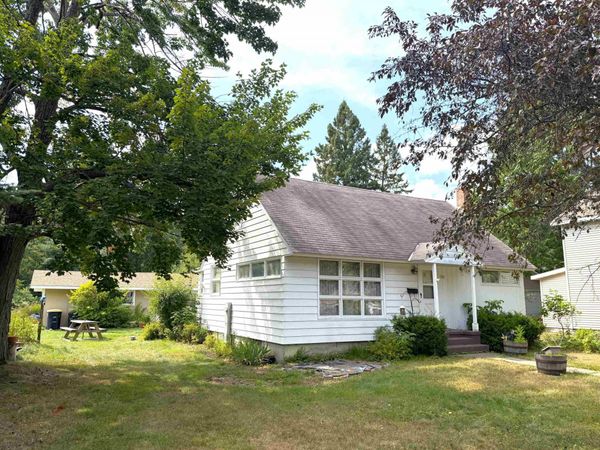 124 Highview Parkway, Rhinelander, WI 54501