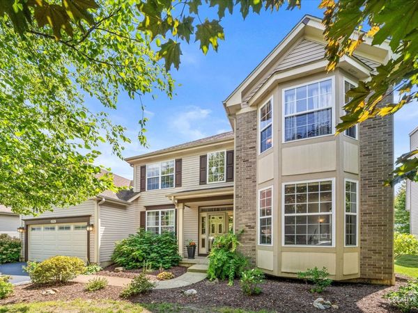 275 Hampton Road , Sugar Grove, IL 60554
