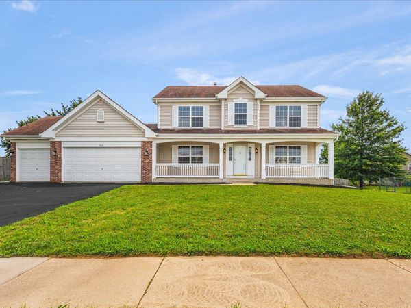 5571 Thribble Cross , Roscoe, IL 61073