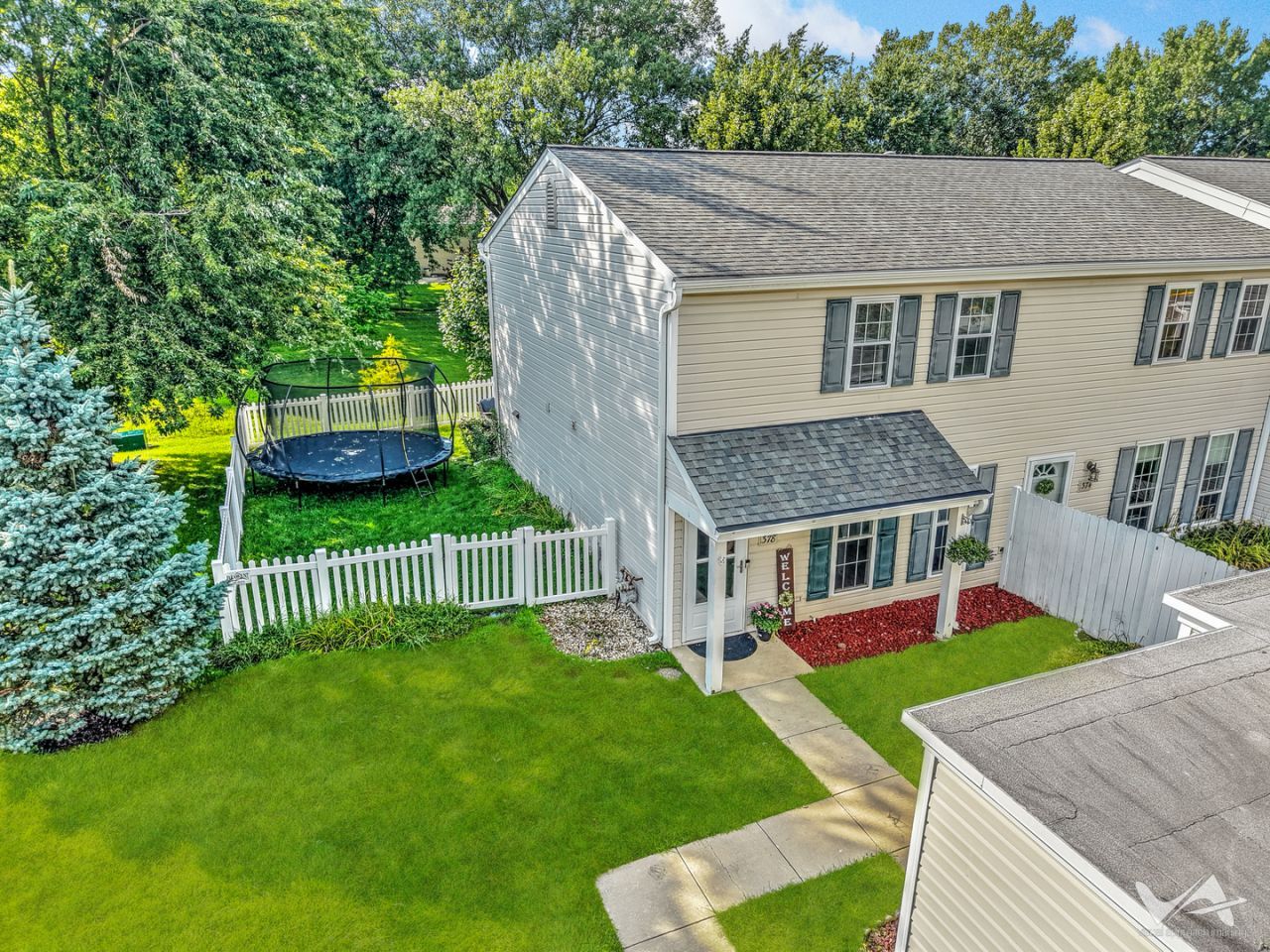 378 Rodenburg Road, Roselle, IL 60172 Main Photo