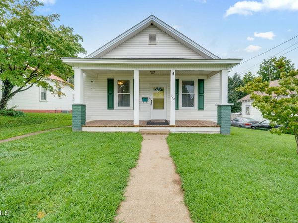 942 Fairview Avenue, Kingsport, TN 37660