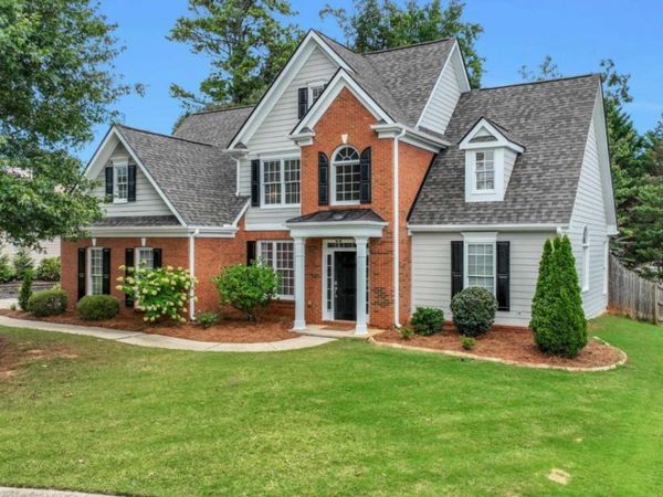 1025 Chippewa Oak Drive, Dacula, GA 30019