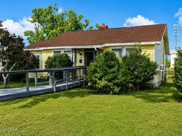 414 N Macarthur Avenue, Panama City, FL 32401