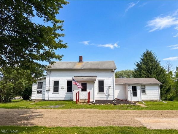 12399 Old State Road , Chardon, OH 44024
