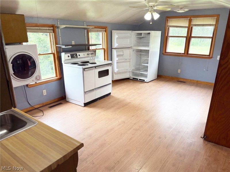 12399 Old State Road, Chardon, OH 44024 Photo 10