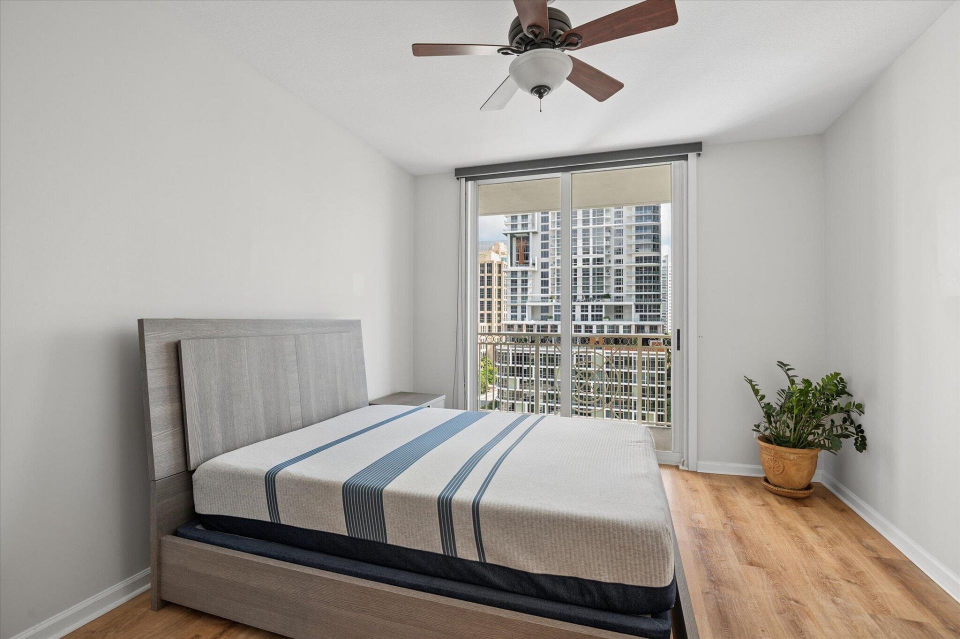 511 SE 5th Avenue, Unit 1221, Fort Lauderdale, FL 33301 Photo