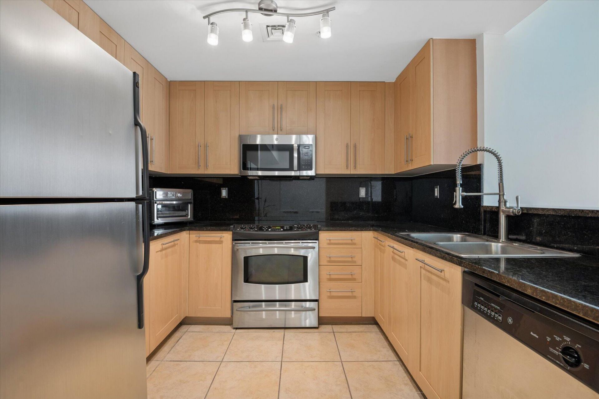 511 SE 5th Avenue, Unit 1221, Fort Lauderdale, FL 33301 Photo