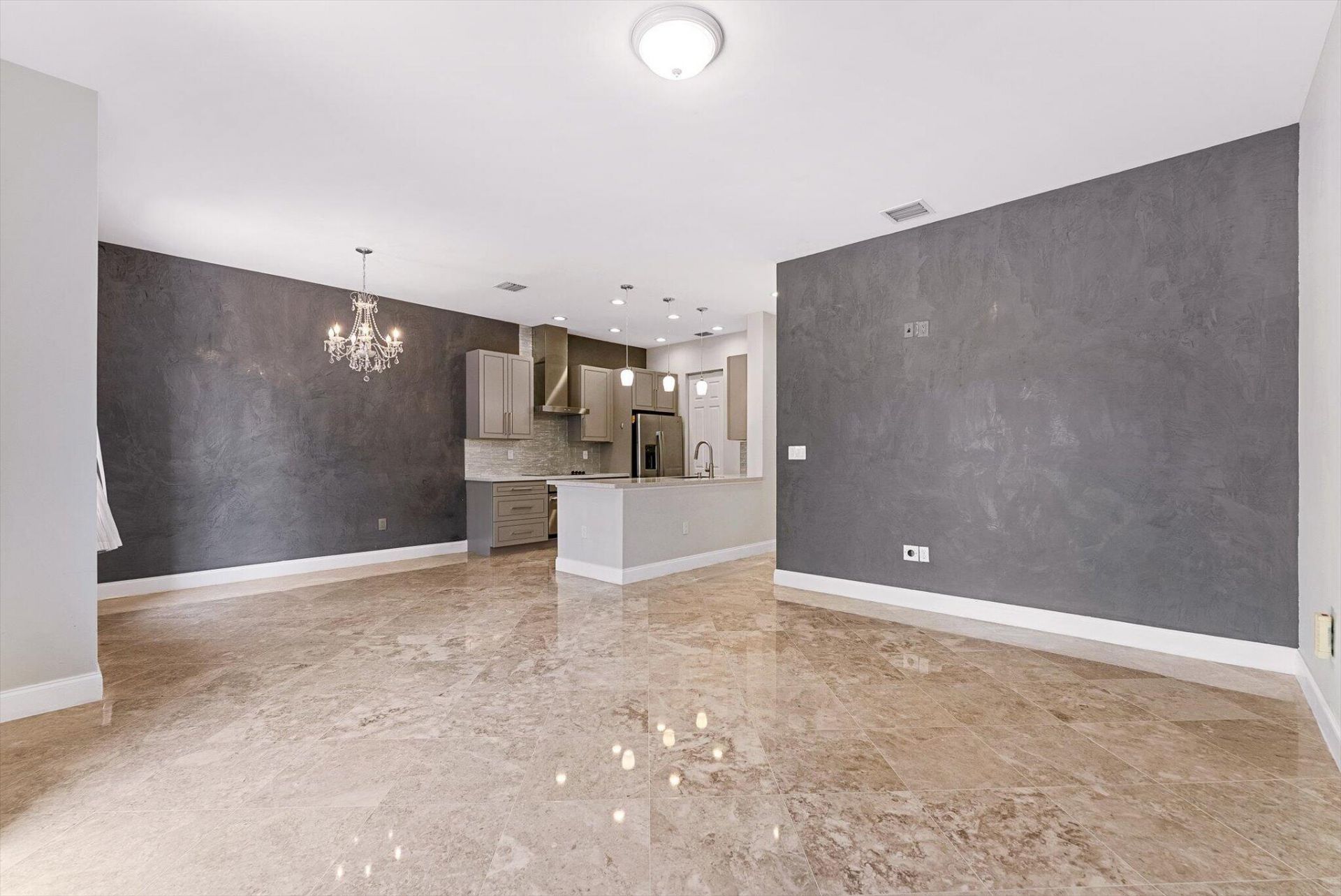 6884 Julia Gardens Drive, Coconut Creek, FL 33073 Photo
