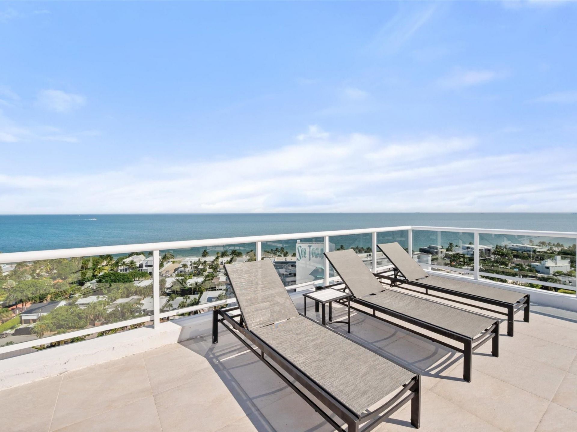 2841 N Ocean Boulevard, Unit 1407, Fort Lauderdale, FL 33308 Photo
