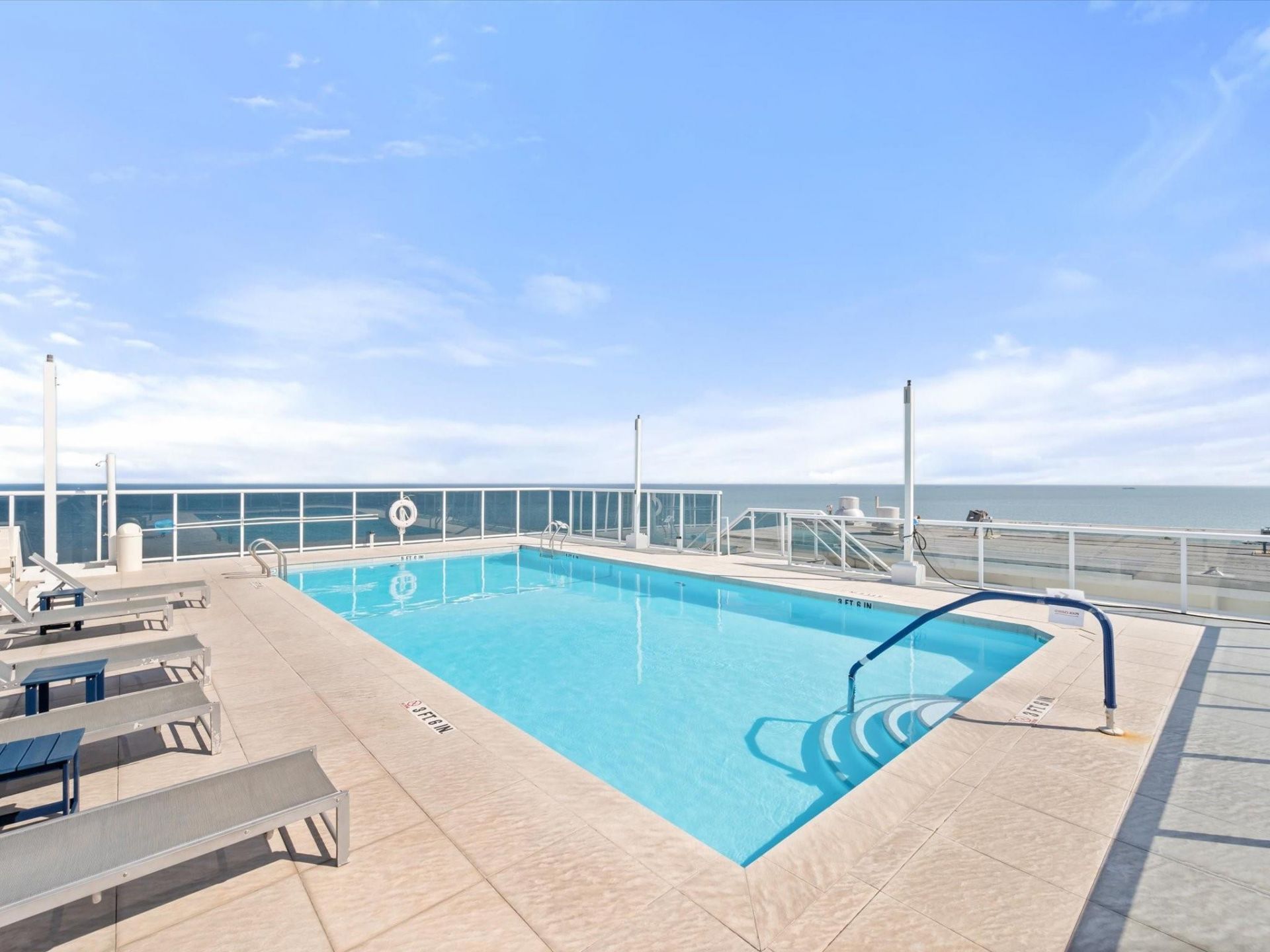 2841 N Ocean Boulevard, Unit 1407, Fort Lauderdale, FL 33308 Photo