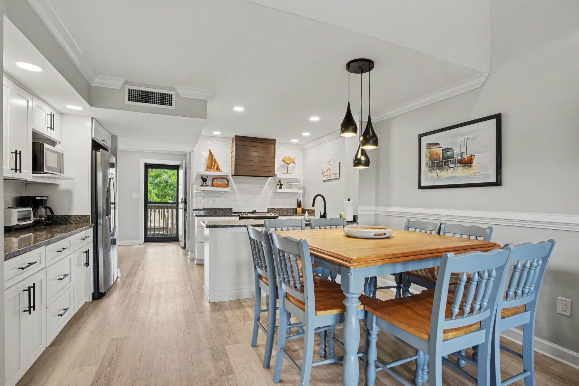 501 Maison Dr. Photo 10