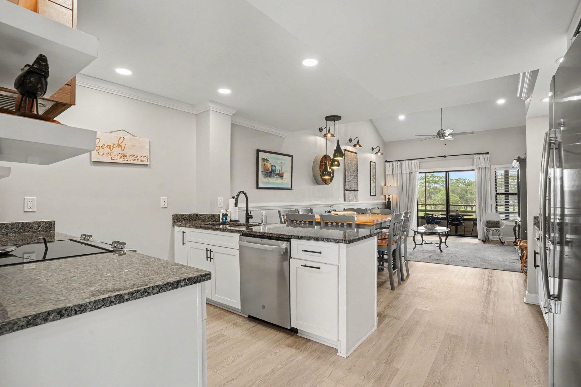 501 Maison Dr. Photo 11