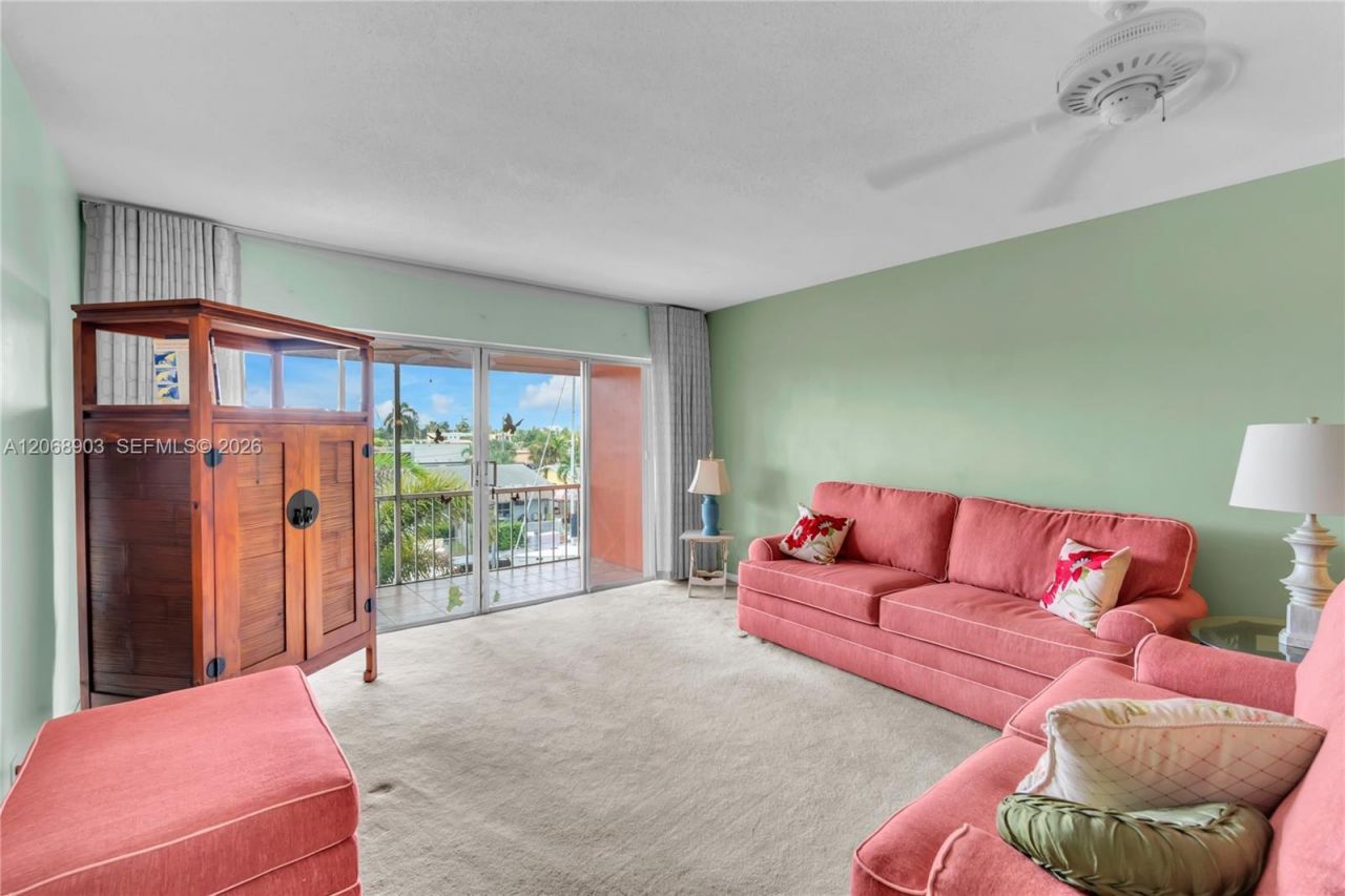 1100 SW 12th St , Unit 309, Fort Lauderdale, FL 33315 Photo