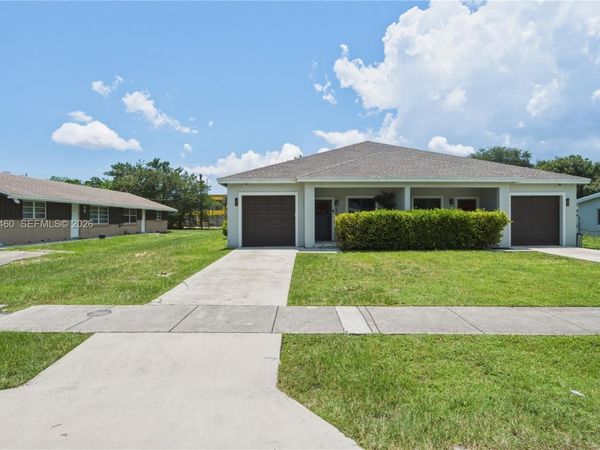 5906-08 SW 27th St , West Park, FL 33023