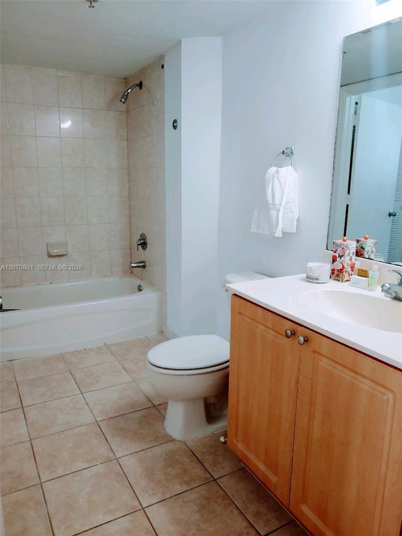 102 SW 6th Ave, Unit 610, Miami, FL 33130 Photo