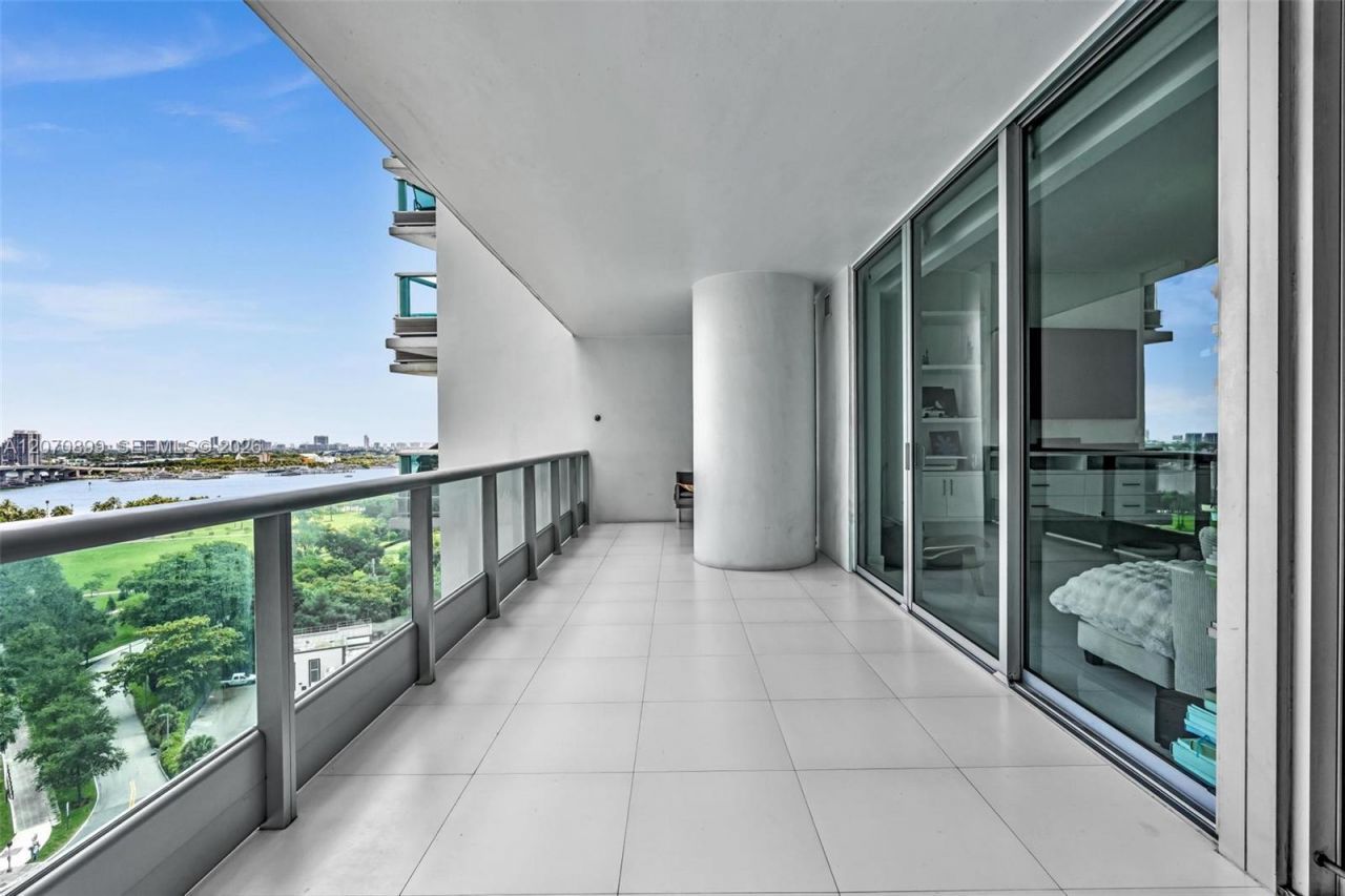 900 Biscayne Blvd , Unit 1708, Miami, FL 33132 Photo