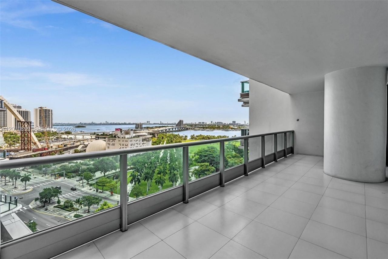 900 Biscayne Blvd , Unit 1708, Miami, FL 33132 Photo