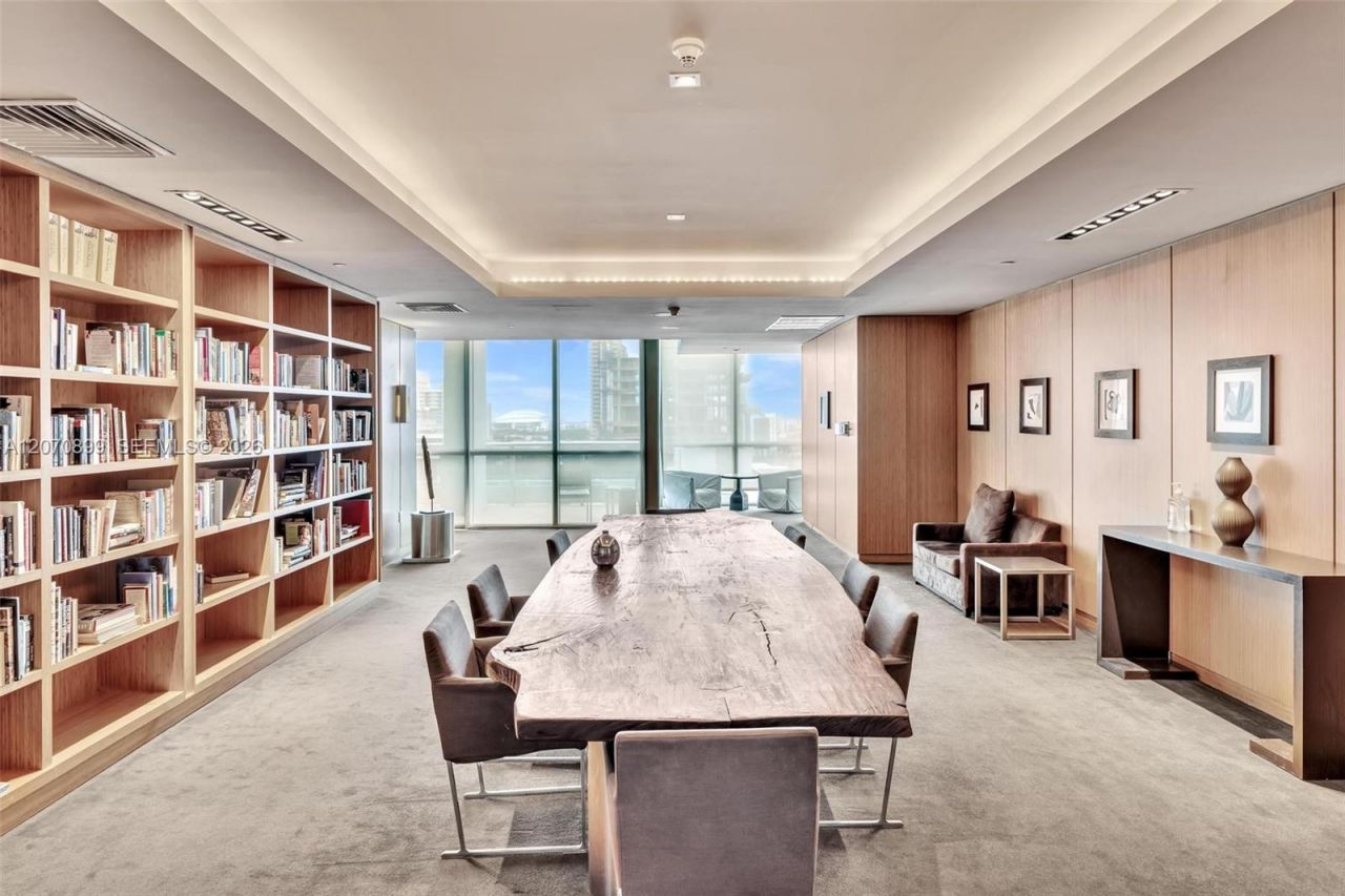 900 Biscayne Blvd , Unit 1708, Miami, FL 33132 Photo