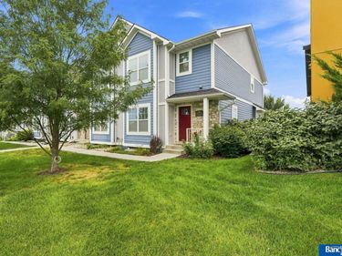 7056 Kentwell Lane, Lincoln, NE 68516