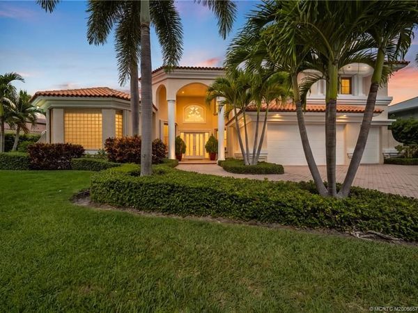 9 Island Road, Sewalls Point, FL 34996