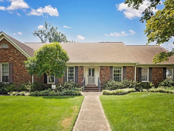 2439 MACKINNON DR, Memphis, TN 38119
