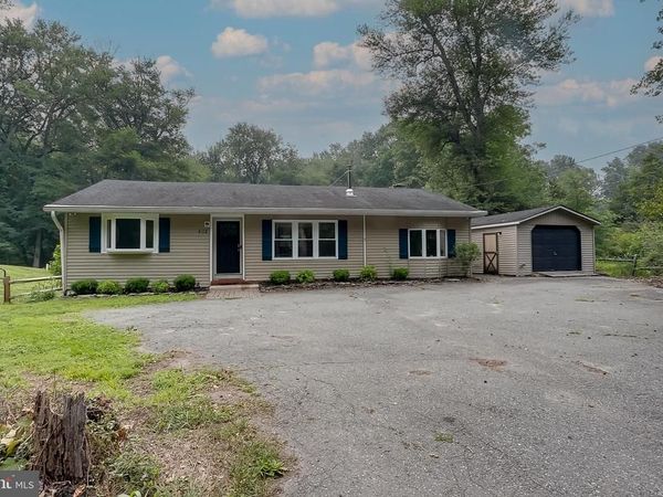 408 BURRS MILL ROAD, SOUTHAMPTON, NJ 08088
