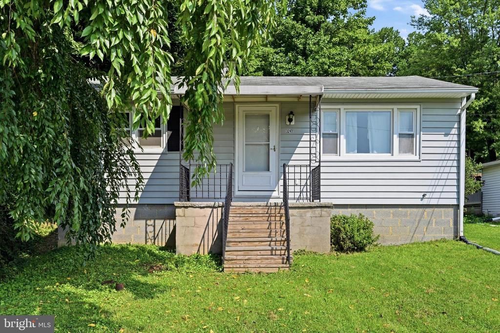 3247 UPPER VALLEY ROAD , PARKESBURG, PA 19365
