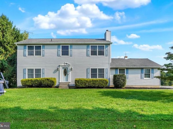 563 DEER ROAD, FAWN GROVE, PA 17321