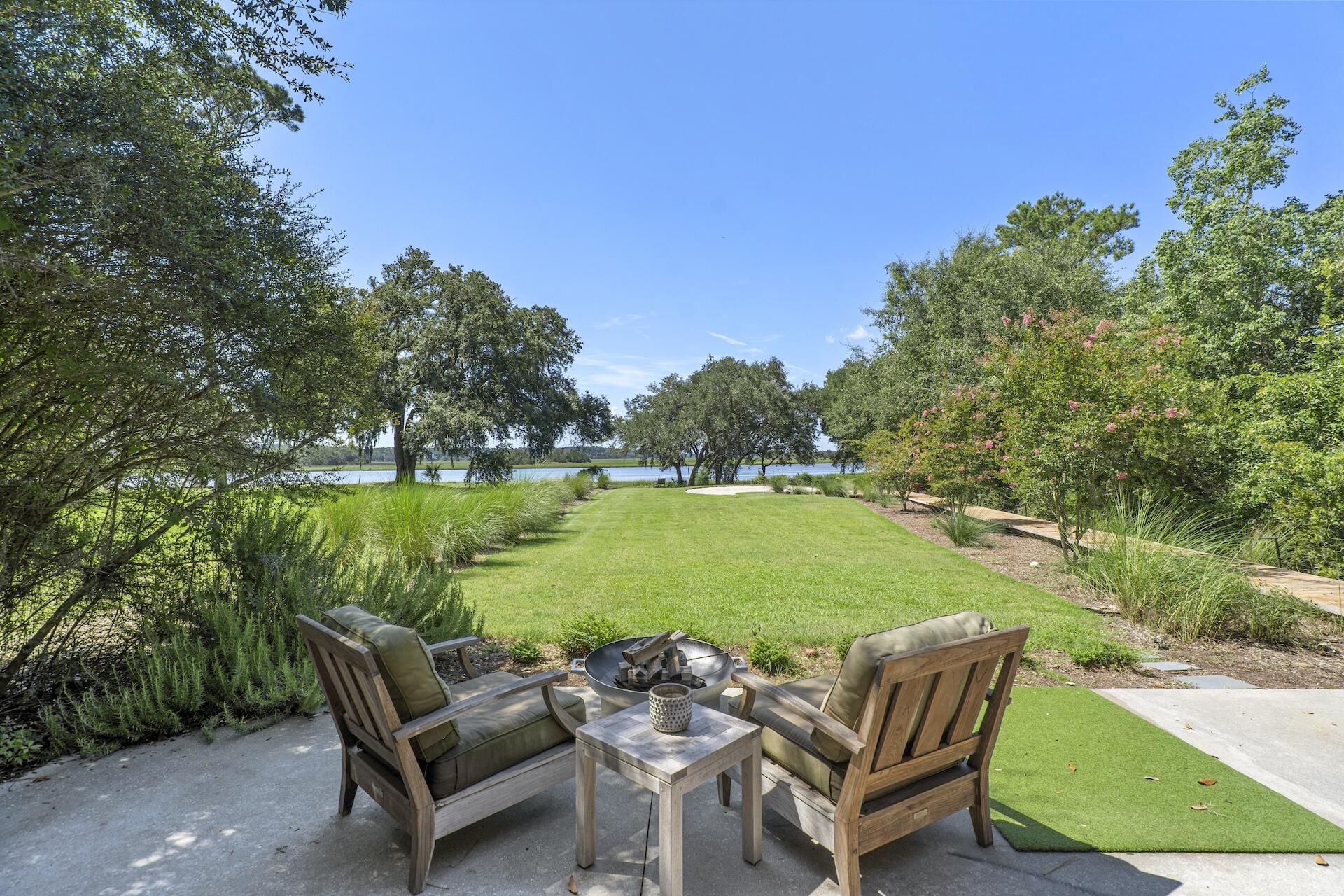 4853 Marshwood Drive Photo 33