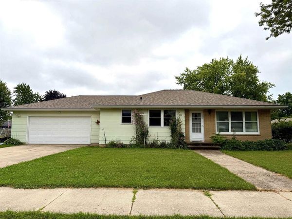 970 EVANS STREET, Neenah, WI 54956