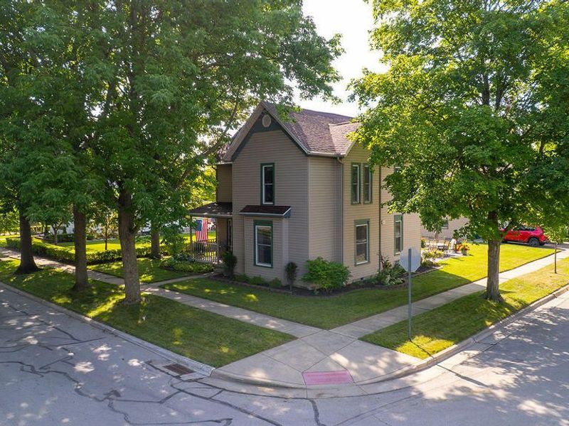 625 W High Street, Saint Marys, OH 45885 Photo 6