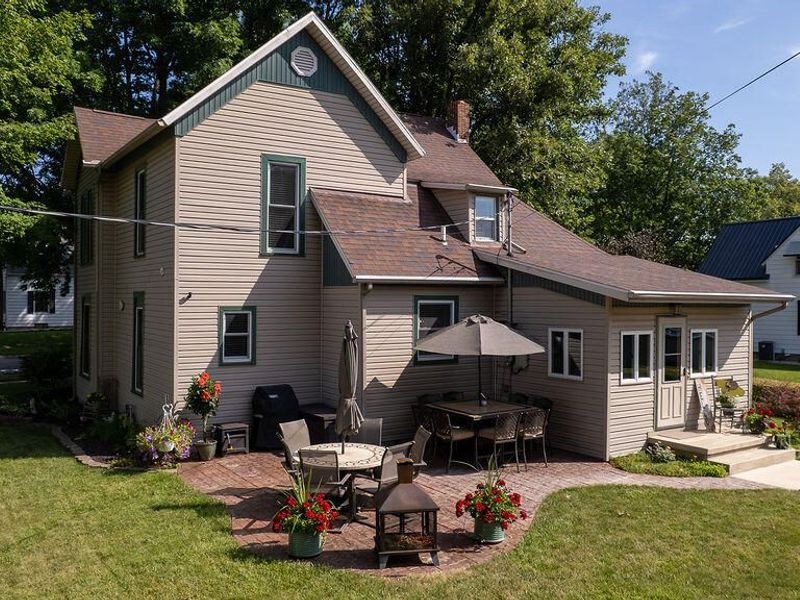 625 W High Street, Saint Marys, OH 45885 Photo 9