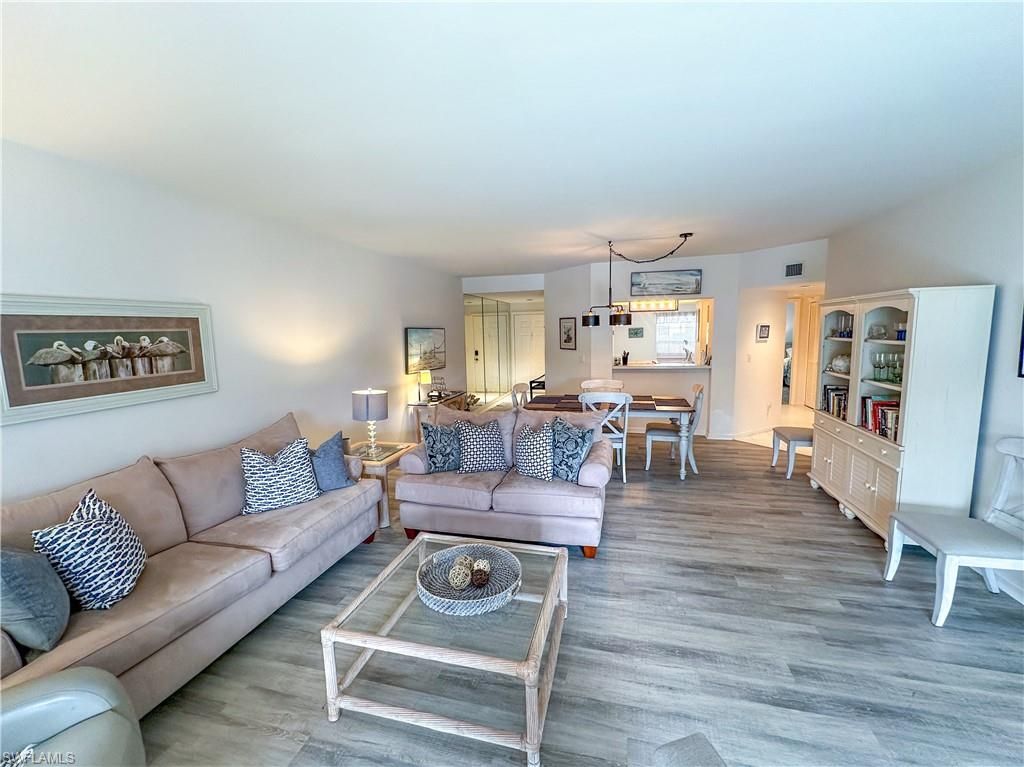 4240 Lake Forest Dr , Unit 413, Bonita Springs, FL 34134 Photo