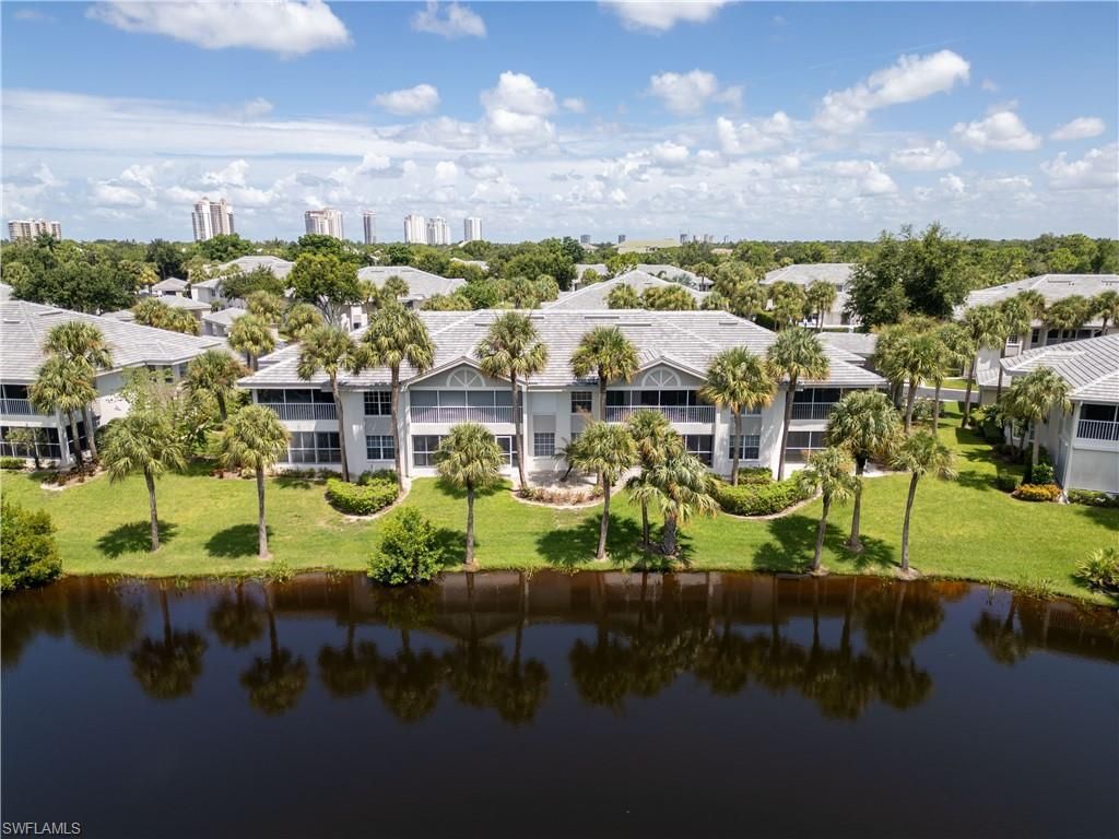 4240 Lake Forest Dr , Unit 413, Bonita Springs, FL 34134 Photo