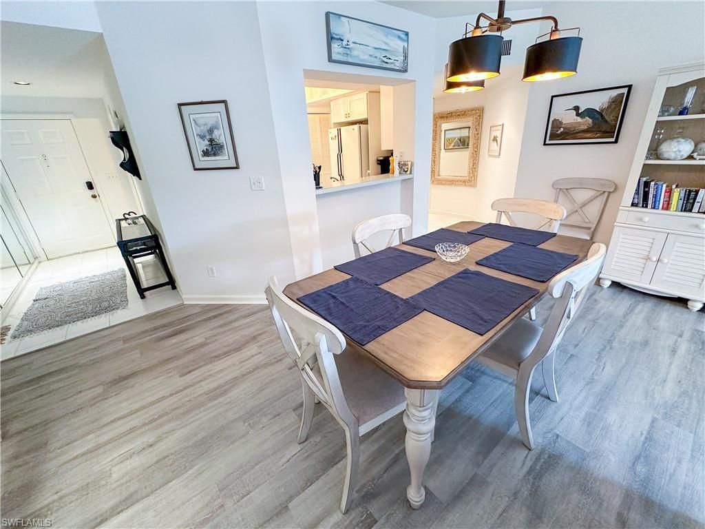 4240 Lake Forest Dr , Unit 413, Bonita Springs, FL 34134 Photo