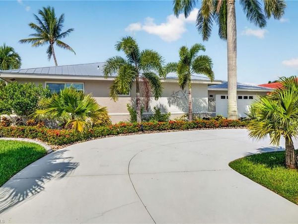 701 Santa Margerita LN , PUNTA GORDA, FL 33950