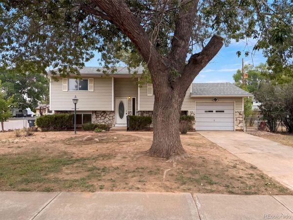 7715 4th Street, Wellington, CO 80549