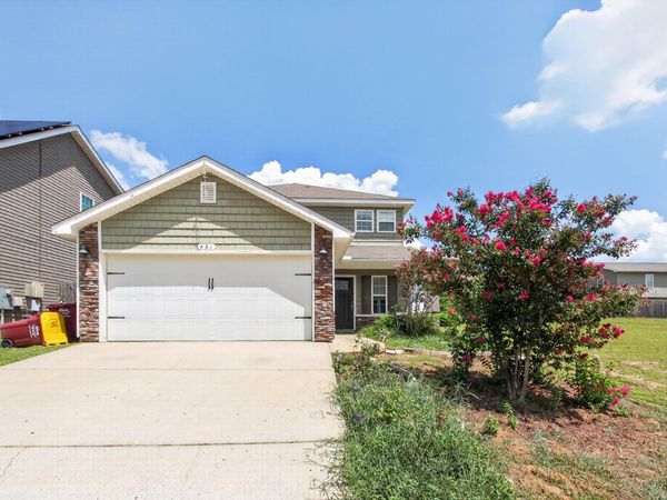 451 Eisenhower Drive, Crestview, FL 32539
