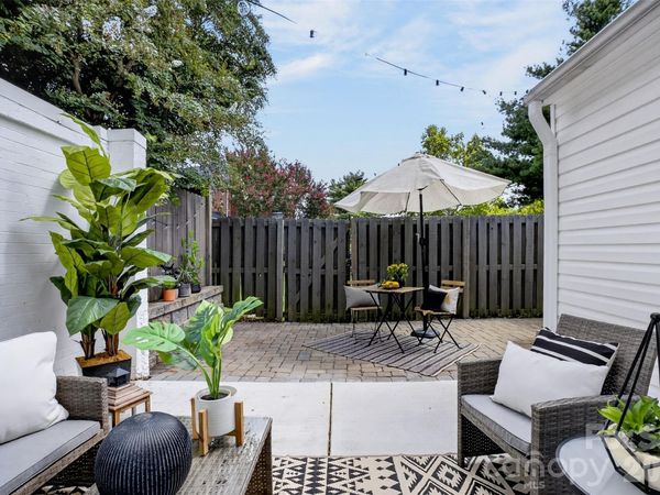 8093 Regent Park Lane, Charlotte, NC 28210