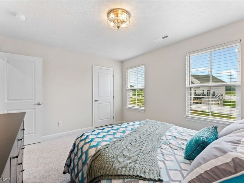 7181 Stonegate Circle NE, Canton, OH 44721 Photo 23