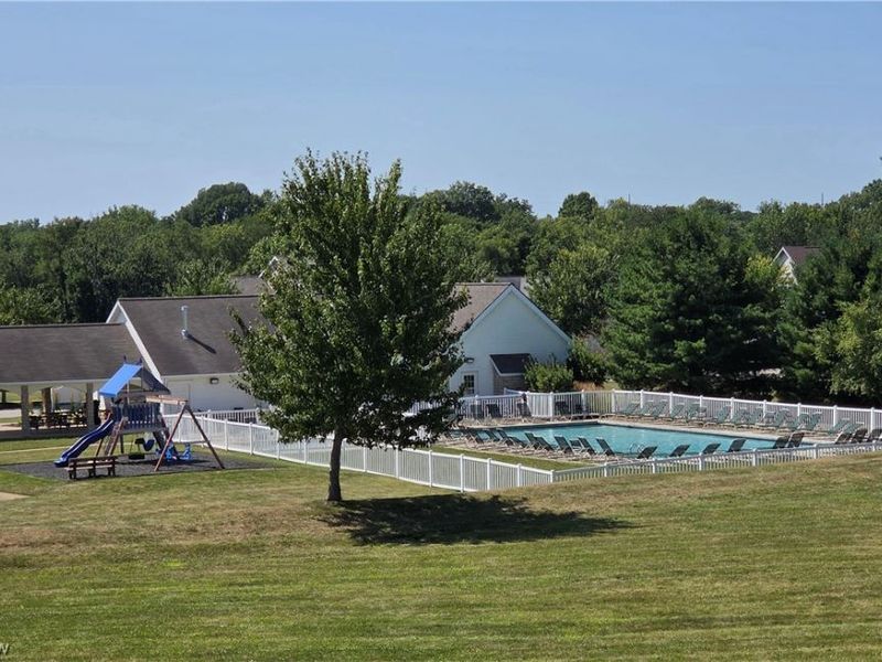 7181 Stonegate Circle NE, Canton, OH 44721 Photo 37