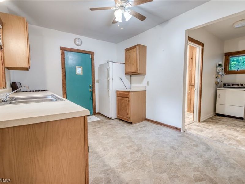 1792 W 57th Street, Cleveland, OH 44102 Photo 15