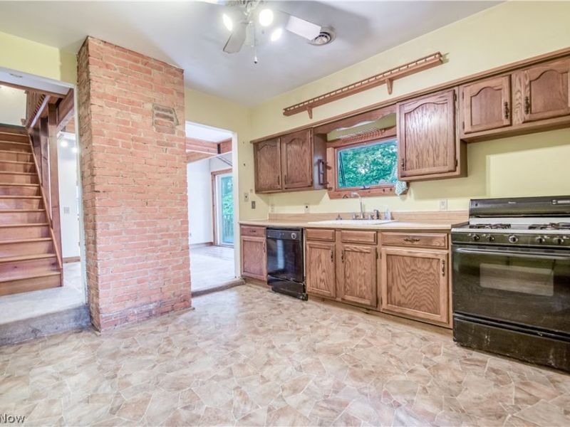 1792 W 57th Street, Cleveland, OH 44102 Photo 25