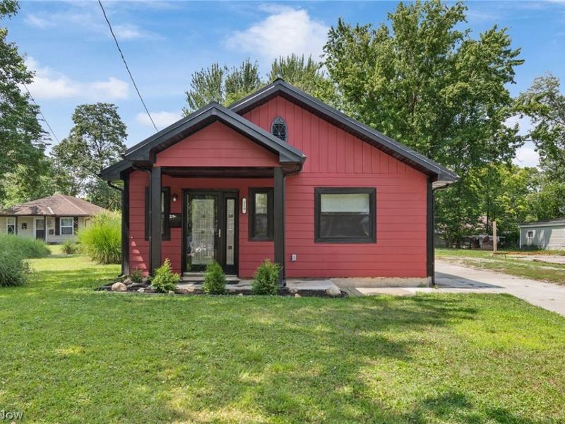 219 N Jefferson Street, Medina, OH 44256 Photo 1